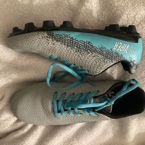 Kids size 4 DSG soccer cleats